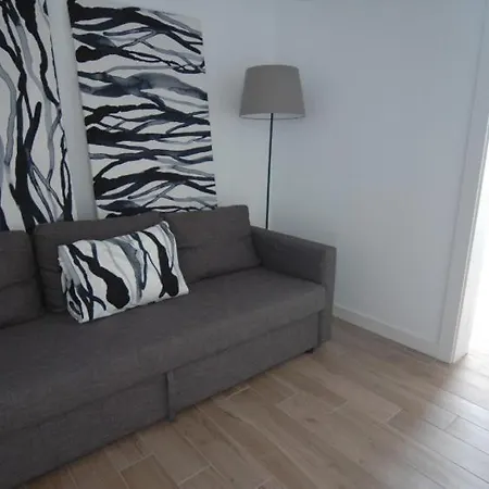 In Playa Blanca Sleeps 6 Includes Swimming Pool And Air Con 8 *